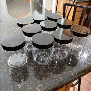 8oz Plastic Jars with Lids, includes 10 jars, new